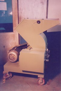 เครื่องบดพลาสติก