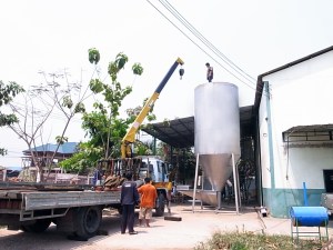 เครื่องผสมเม็ดพลาสติก