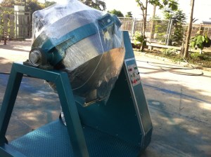 เครื่องผสมเม็ดพลาสติก