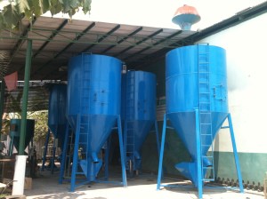 เครื่องผสมเม็ดพลาสติก